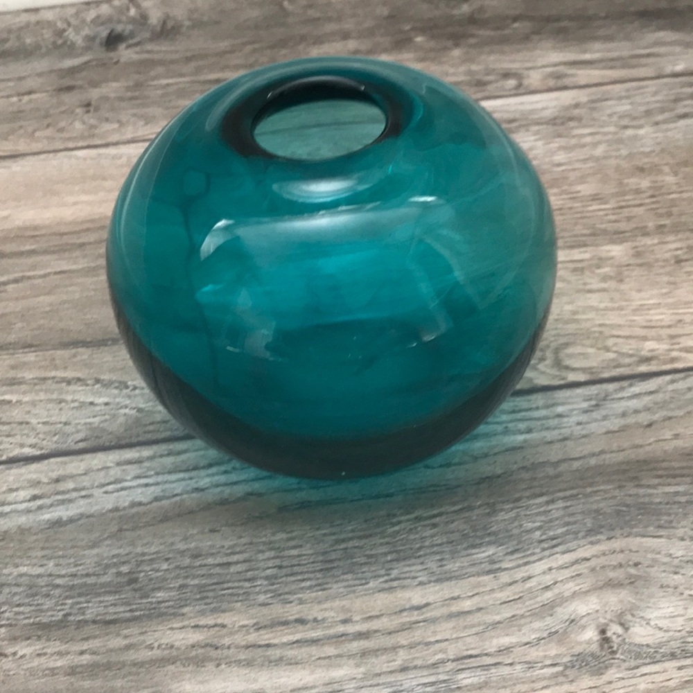 Decorative glass vase